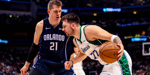 飞翔的坚实 飞翔的坚实