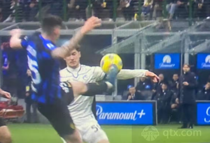 子足球队的 子足球队的